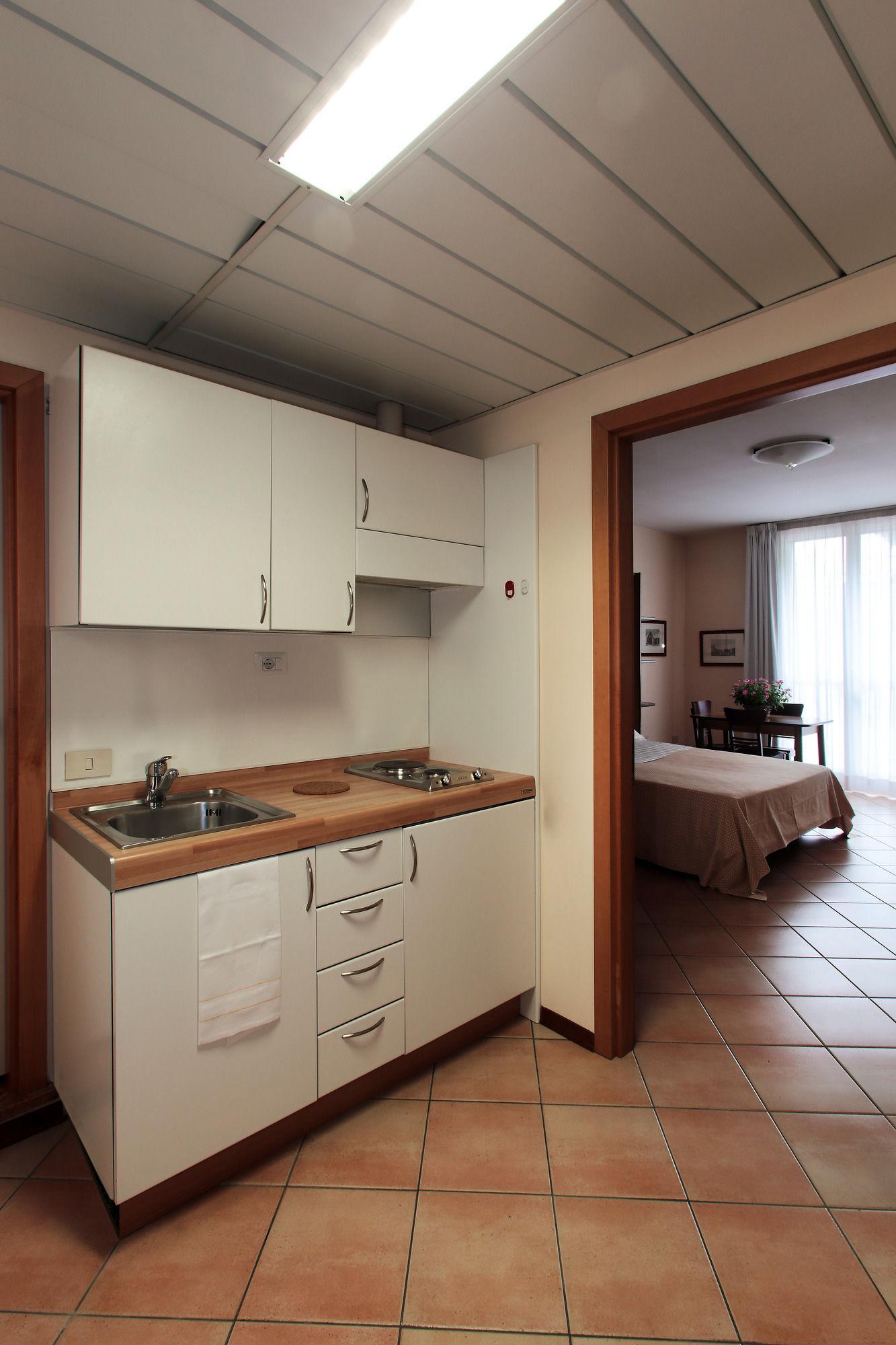 Residenza Le Cupole Aparthotel Parma Ngoại thất bức ảnh