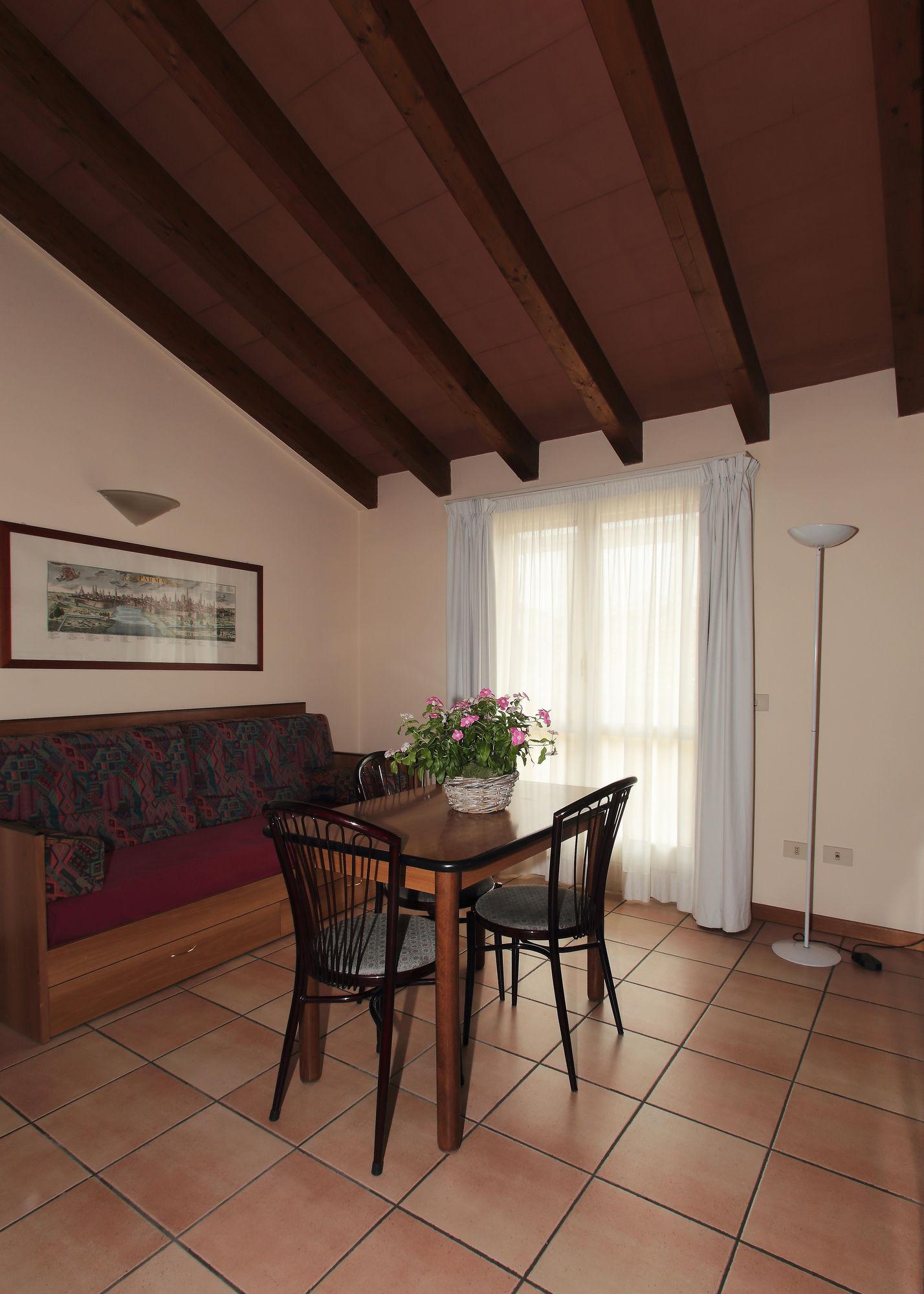 Residenza Le Cupole Aparthotel Parma Ngoại thất bức ảnh