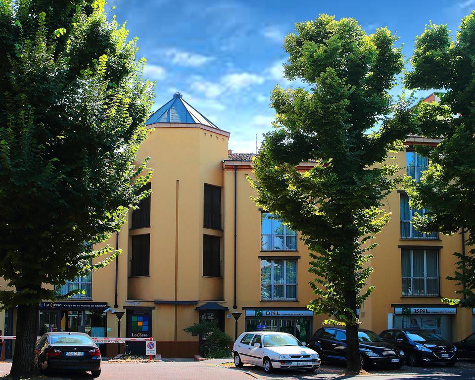 Residenza Le Cupole Aparthotel Parma Ngoại thất bức ảnh