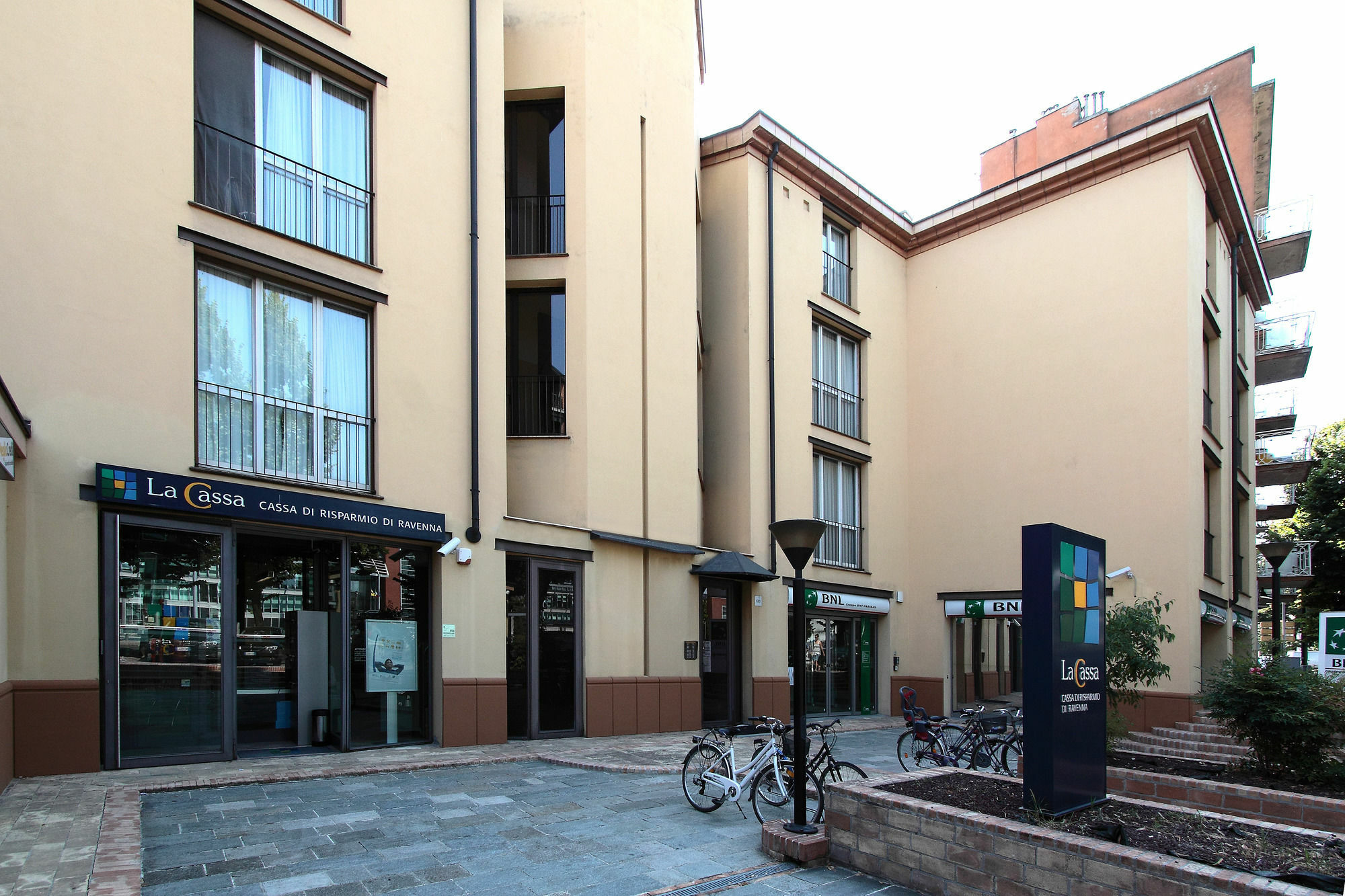 Residenza Le Cupole Aparthotel Parma Ngoại thất bức ảnh