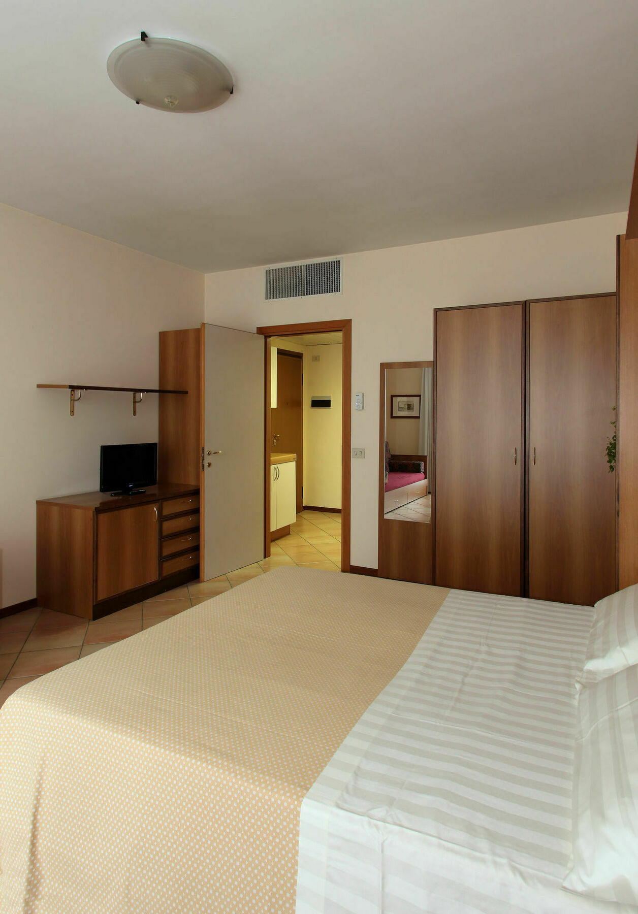 Residenza Le Cupole Aparthotel Parma Ngoại thất bức ảnh